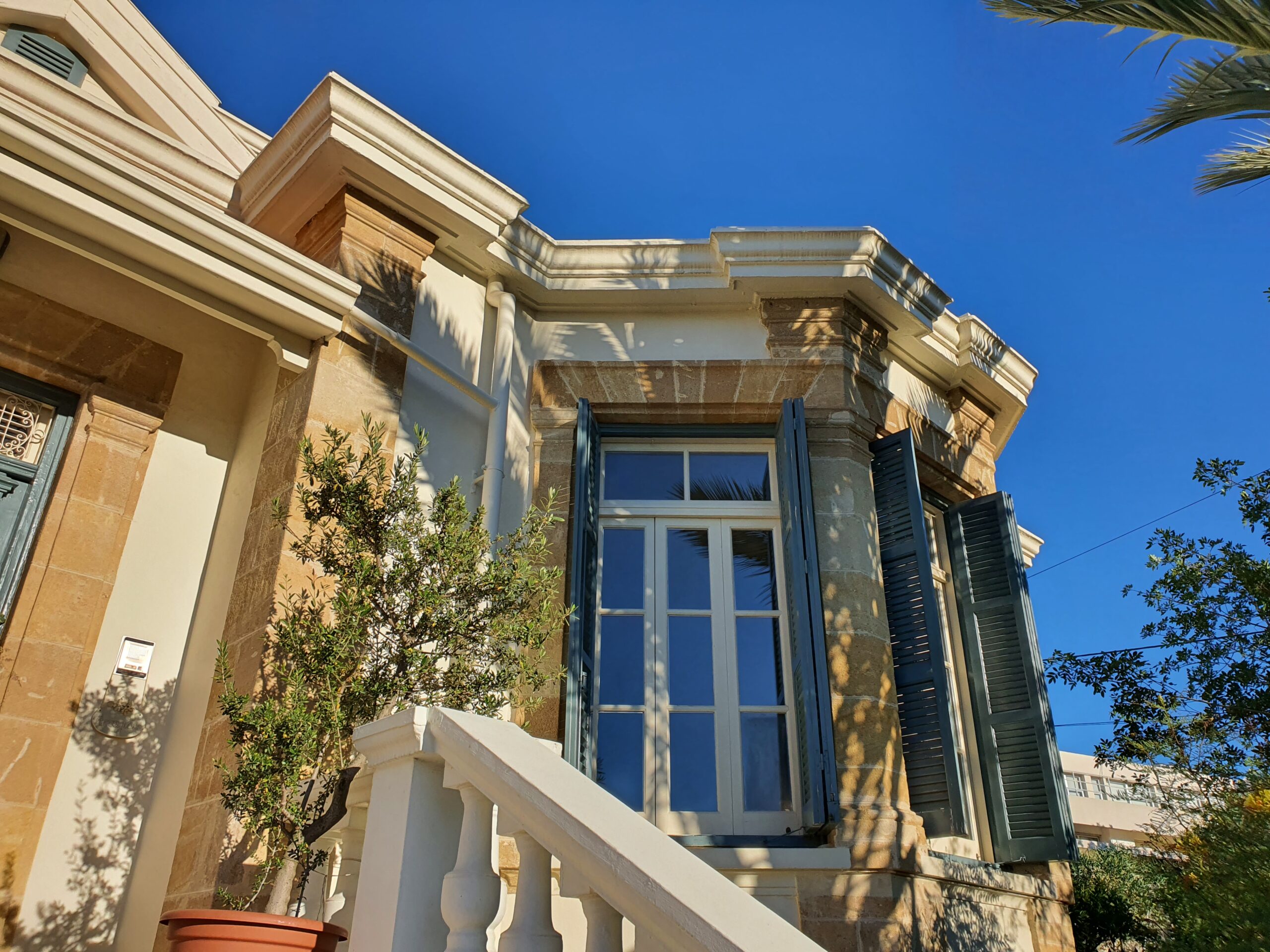 Attalides Residence Cover